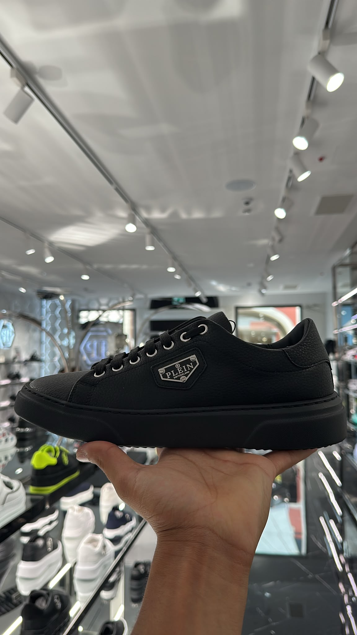 Philipp Plein Hexagon Low-Top Sneakers Black